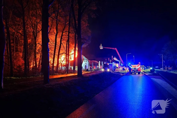 Uitslaande brand verwoest pannenkoekenrestaurant