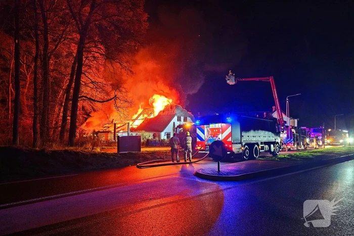 Uitslaande brand verwoest pannenkoekenrestaurant