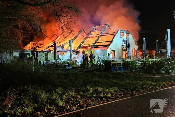 Uitslaande brand verwoest pannenkoekenrestaurant