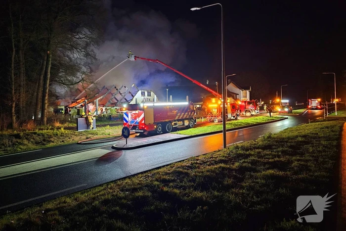 Uitslaande brand verwoest pannenkoekenrestaurant