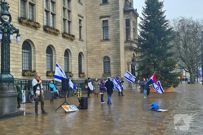 Pro-Israël-demonstratie voor stadhuis