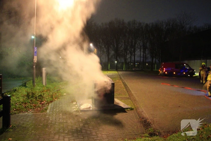 Brand in ondergrondse container gedoofd