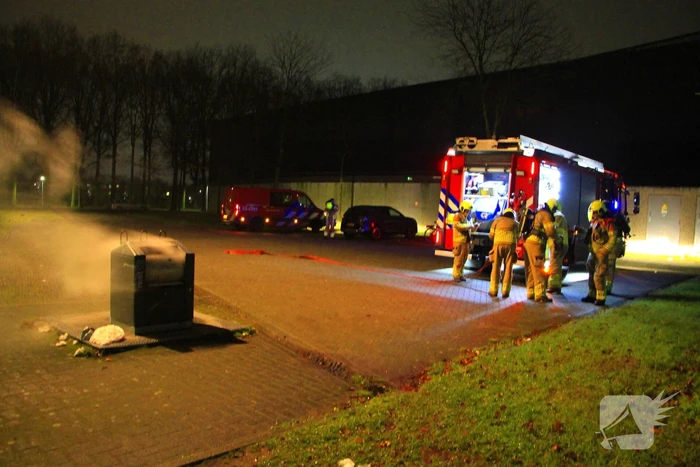 Brand in ondergrondse container gedoofd