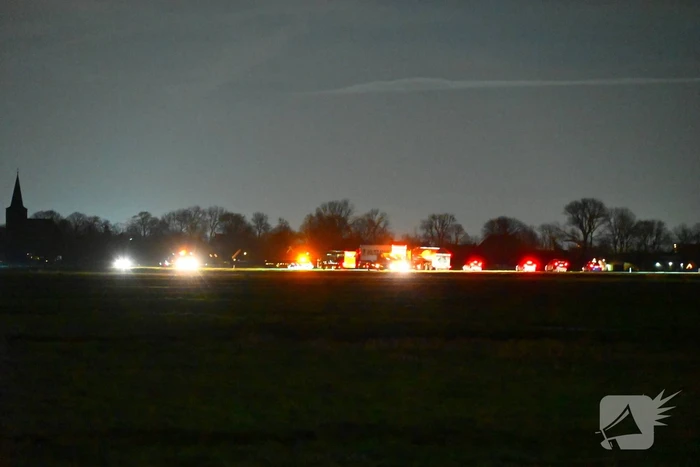 Voertuig te water N359 in Boksum