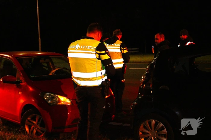 Auto's komen in botsing op N201