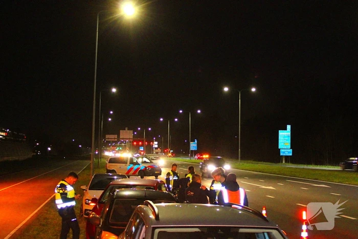 Auto's komen in botsing op N201
