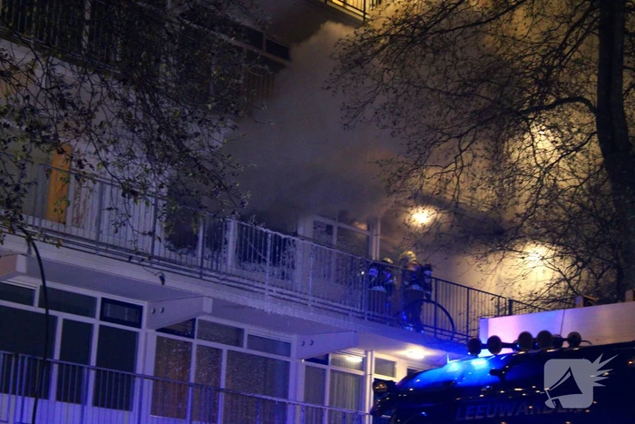 Uitslaande brand in flatwoning