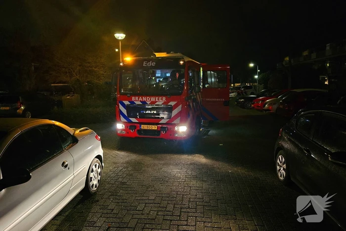 Brand in achtertuin van woning