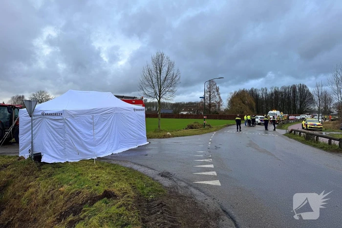 Jonge fietsster overleden na aanrijding met vrachtwagen