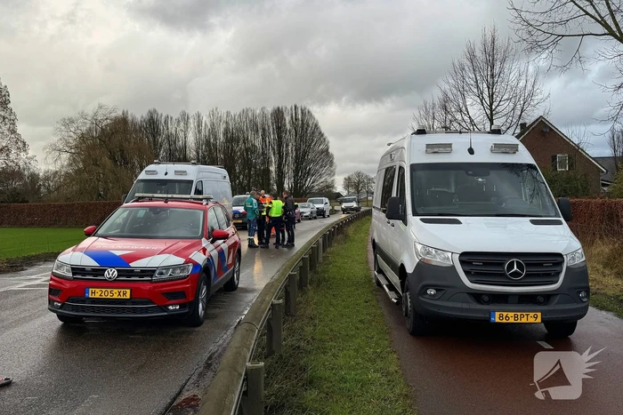 Jonge fietsster overleden na aanrijding met vrachtwagen
