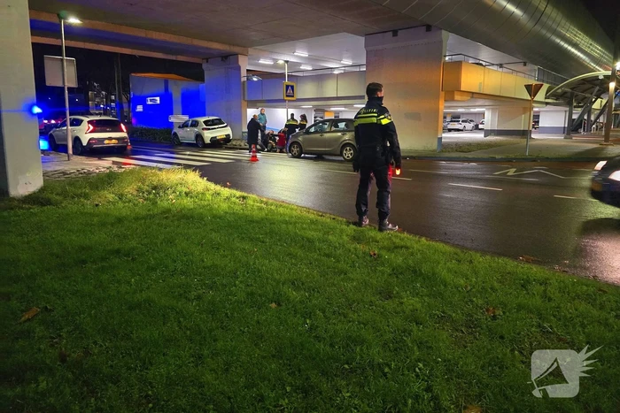 Voetganger aangereden door automobilist op oversteekplaats