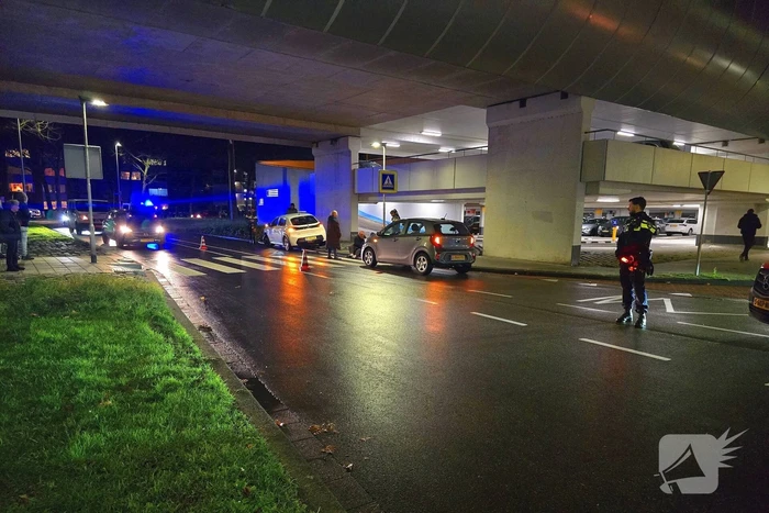 Voetganger aangereden door automobilist op oversteekplaats