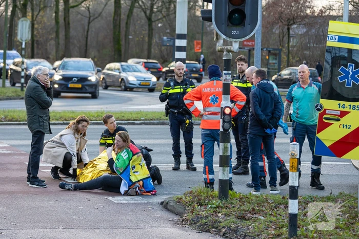 Voetgangster gewond bij aanrijding