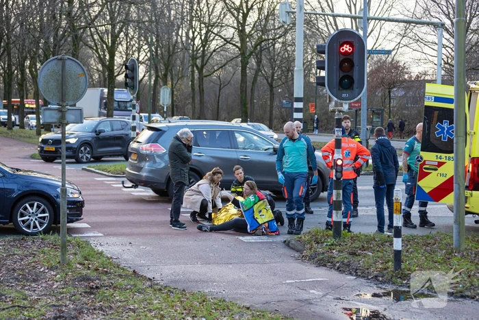 Voetgangster gewond bij aanrijding