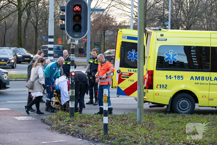 Voetgangster gewond bij aanrijding