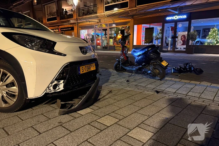 Scooter en auto betrokken bij ongeval