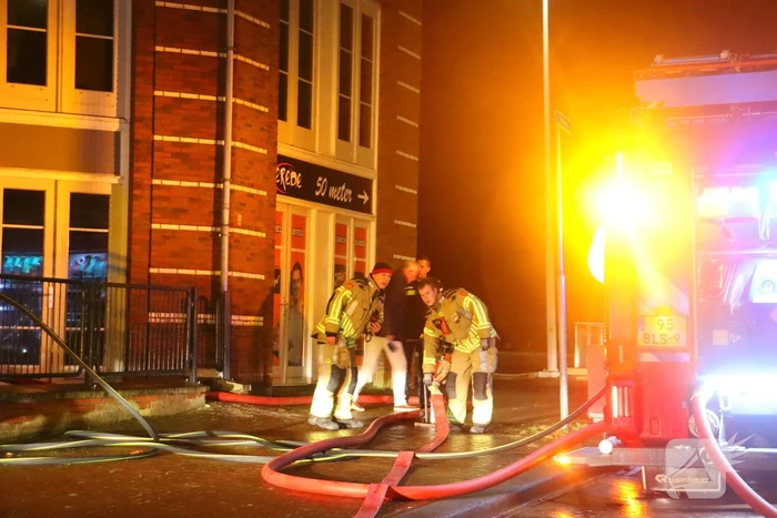 Persoon gecontroleerd na brand in woning
