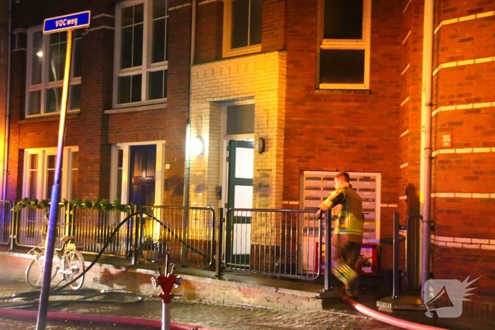 Persoon gecontroleerd na brand in woning