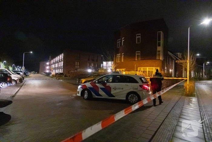 Straat afgezet nadat vuurwerkbom afgaat