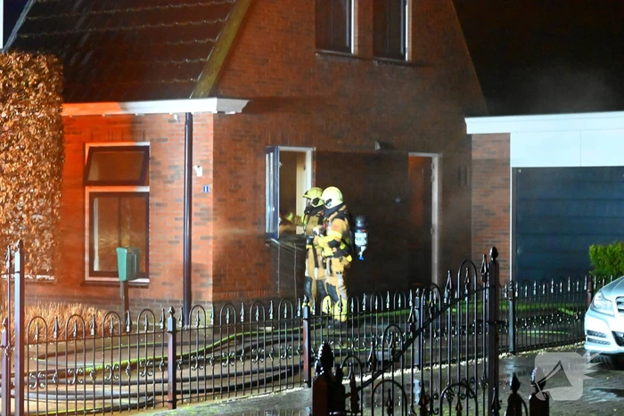 Woning vol rook door keukenbrand