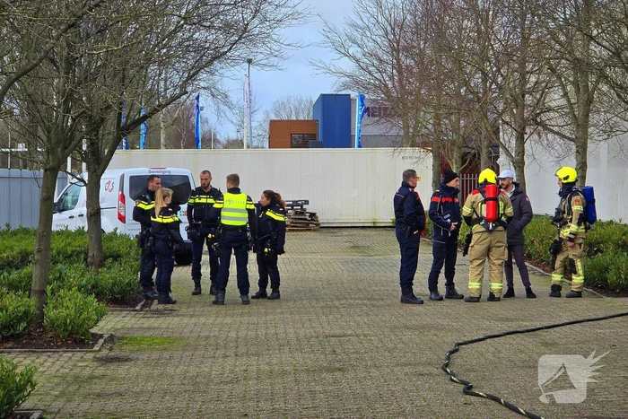 Brandweer ingezet voor brand in bedrijf