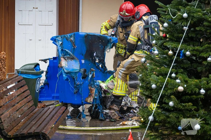 Wooncentrum deels ontruimd wegens containerbrand in berging