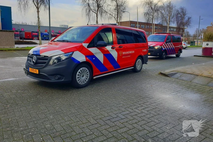Brandweer verricht metingen bij gaslekkage