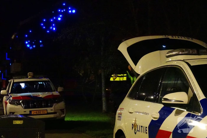 Bus purschuim tot ontploffing gebracht bij appartementencomplex