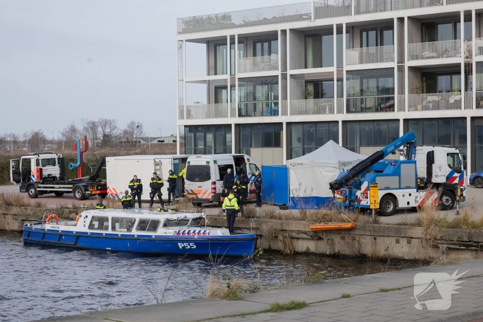 Overleden persoon gevonden in het water