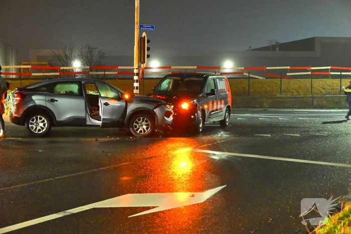 Flinke schade bij frontale aanrijding