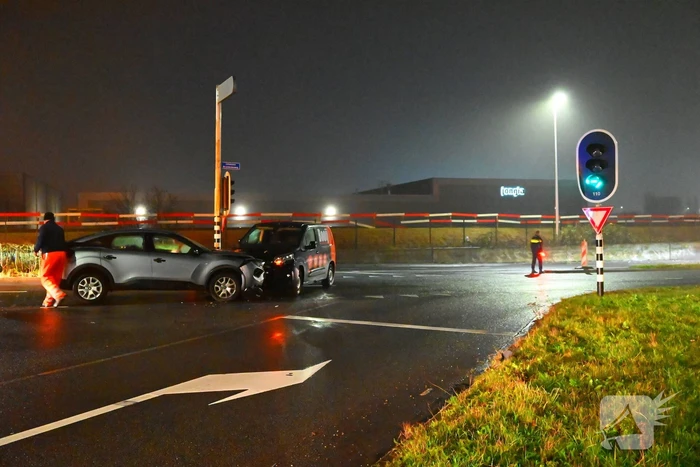 Flinke schade bij frontale aanrijding
