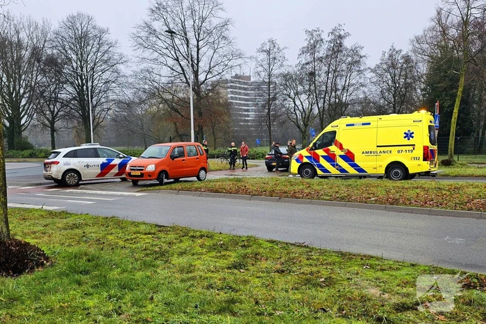Wederom fietser aangereden op rotonde