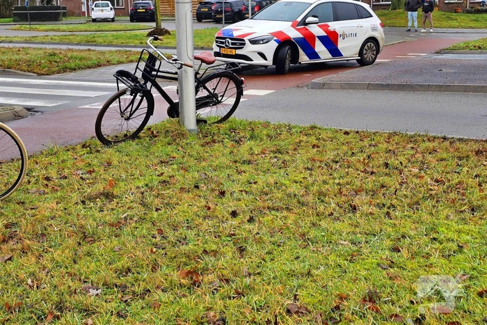 Wederom fietser aangereden op rotonde