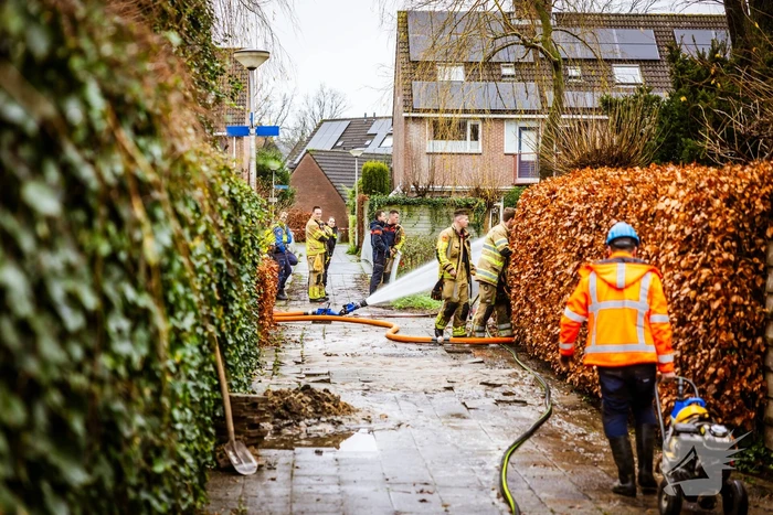 Huis uit op 1e kerstdag vanwege gas- en waterlekkage