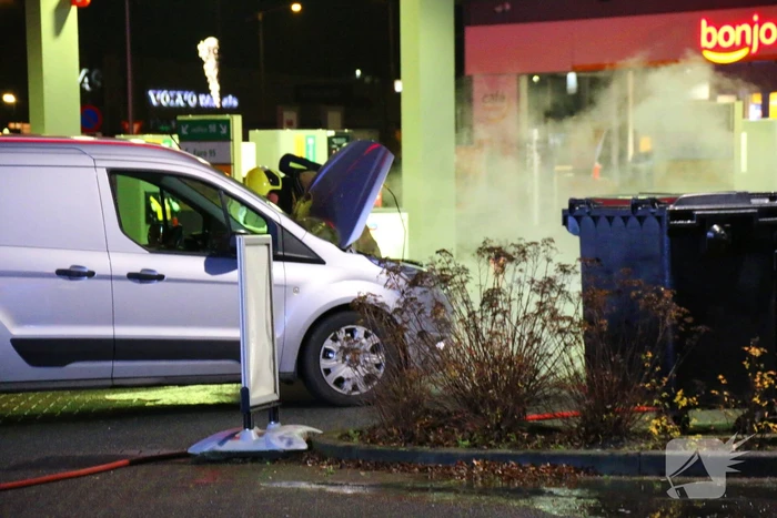 Brandweer ingezet voor autobrand