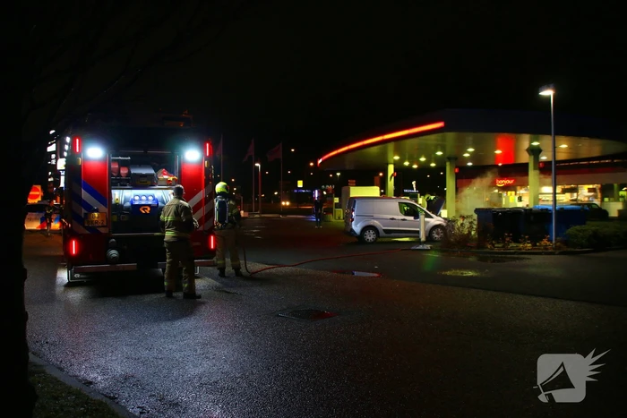 Brandweer ingezet voor autobrand