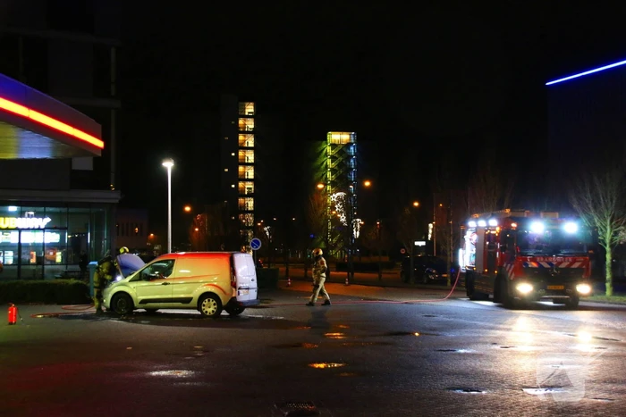 Brandweer ingezet voor autobrand