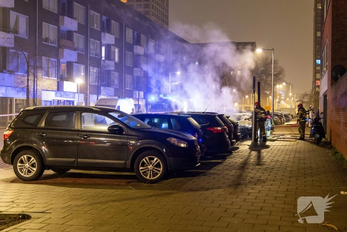 Taxi verwoest door brand
