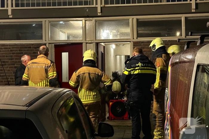 Brandweer ingezet voor melding gaslucht