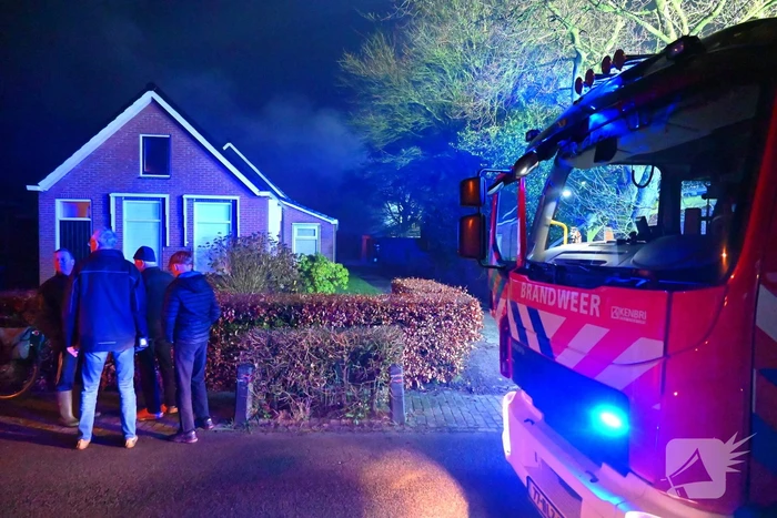 Veel rook bij brand in bijgebouw