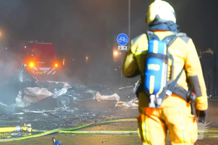 Opnieuw caravan in brand gestoken