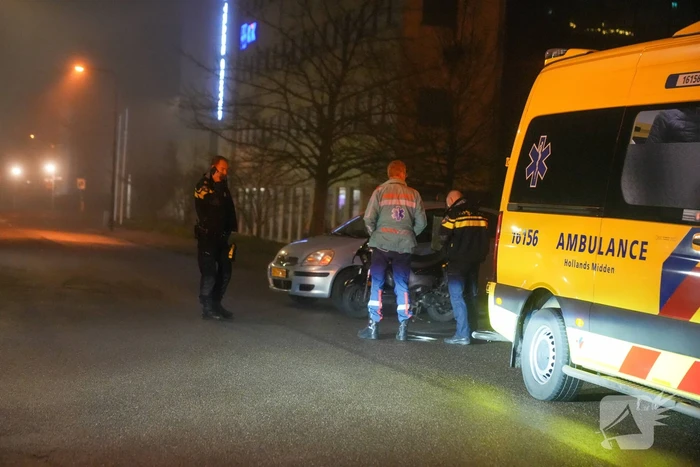 Scooterrijder gewond bij botsing met auto