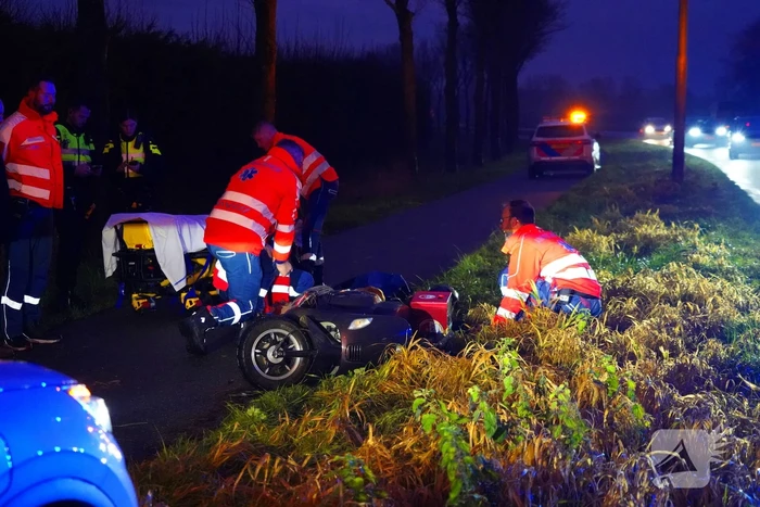 Scooterrijder zwaargewond na harde val