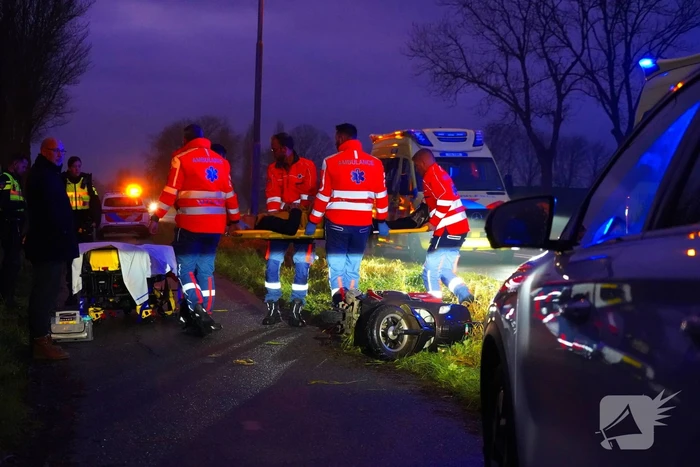 Scooterrijder zwaargewond na harde val