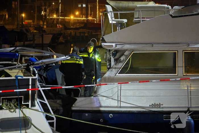 Veel rook bij brand op boot
