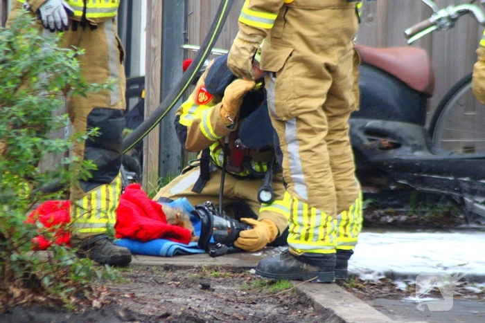 Flinke rook ontwikkeling bij brand in woning