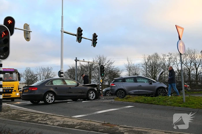 Frontale botsing loopt met een sisser af
