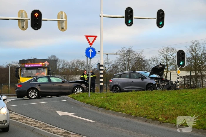 Frontale botsing loopt met een sisser af