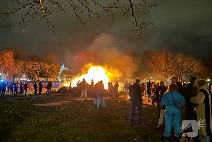Vreugdevuur vanavond al ontstoken