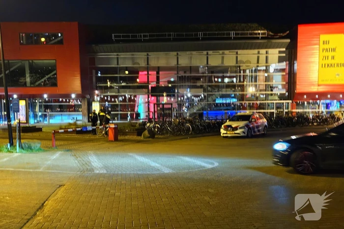 Veel politie ingezet voor verdachte situatie bij bioscoop